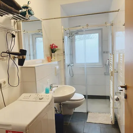 3 Raumwohnung Zentrum Ost A14 Apartment *